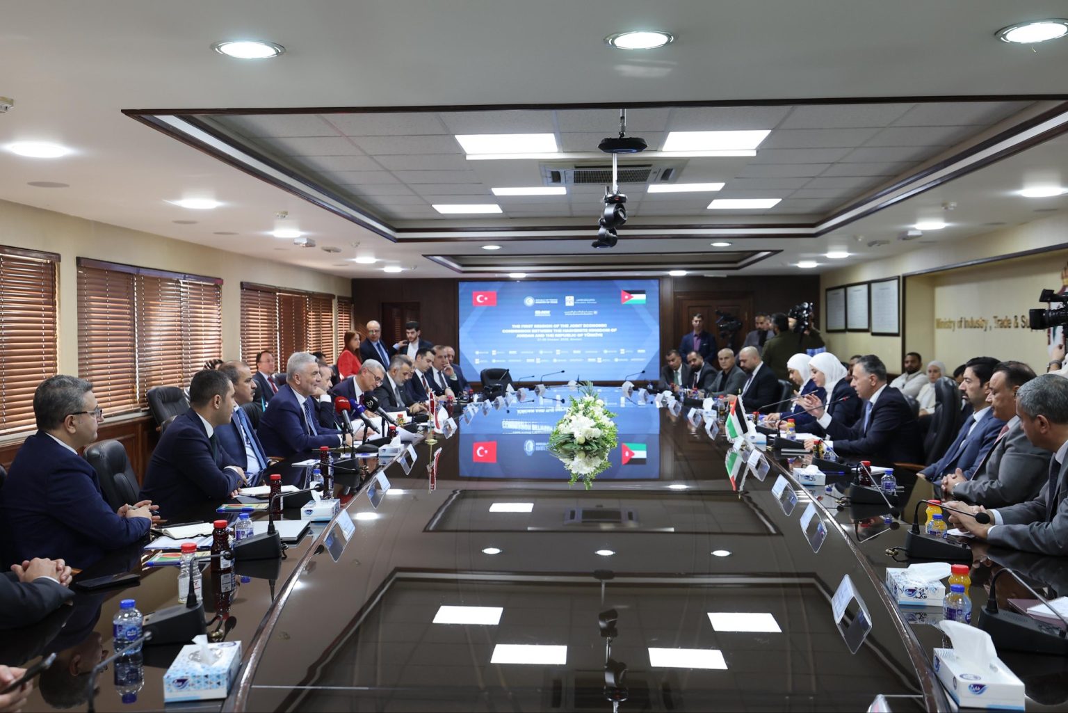 لقاء أردني–تركي يحمل رسائل استراتيجية: نحو تفعيل خط الترانزيت وإحياء سكة حديد الحجاز