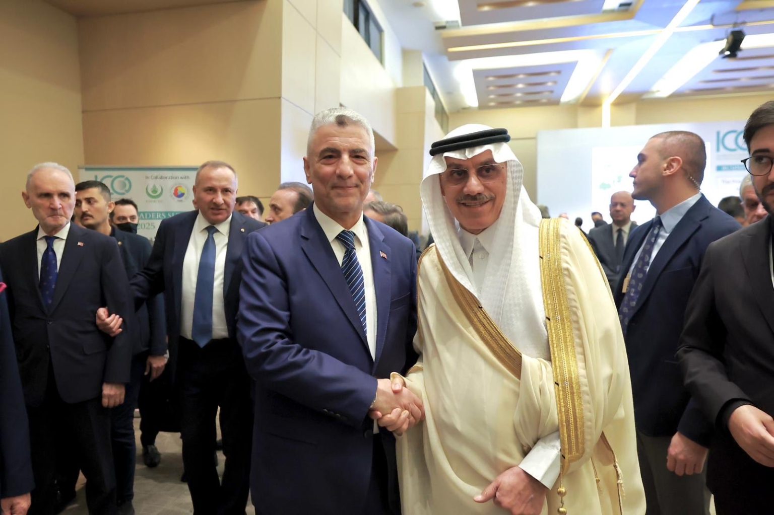 مباحثات بين مجموعة البنك الإسلامي للتنمية وتركيا لتعزيز التعاون التجاري