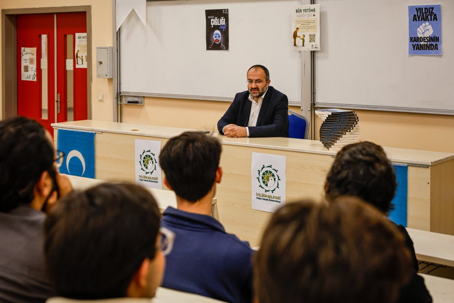 اجتماعات باريس وليون