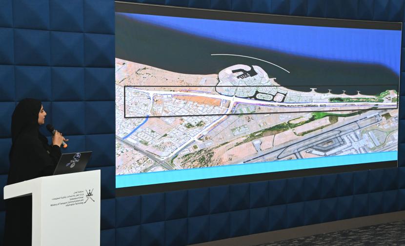 “مسقط بلا زحام”.. وزارة النقل توقّع مشروعا مروريا بـ 44 مليون ريال