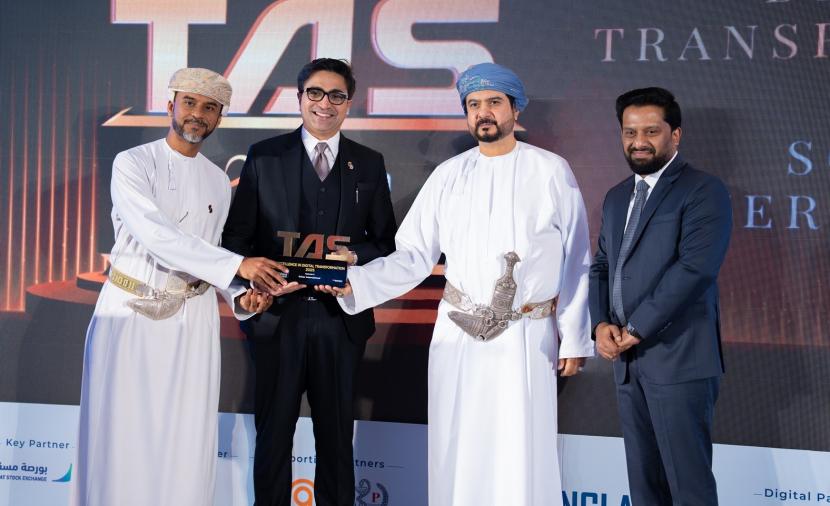 صحار الدولي” يحصد جائزتين ضمن “جوائز TAS للأعمال