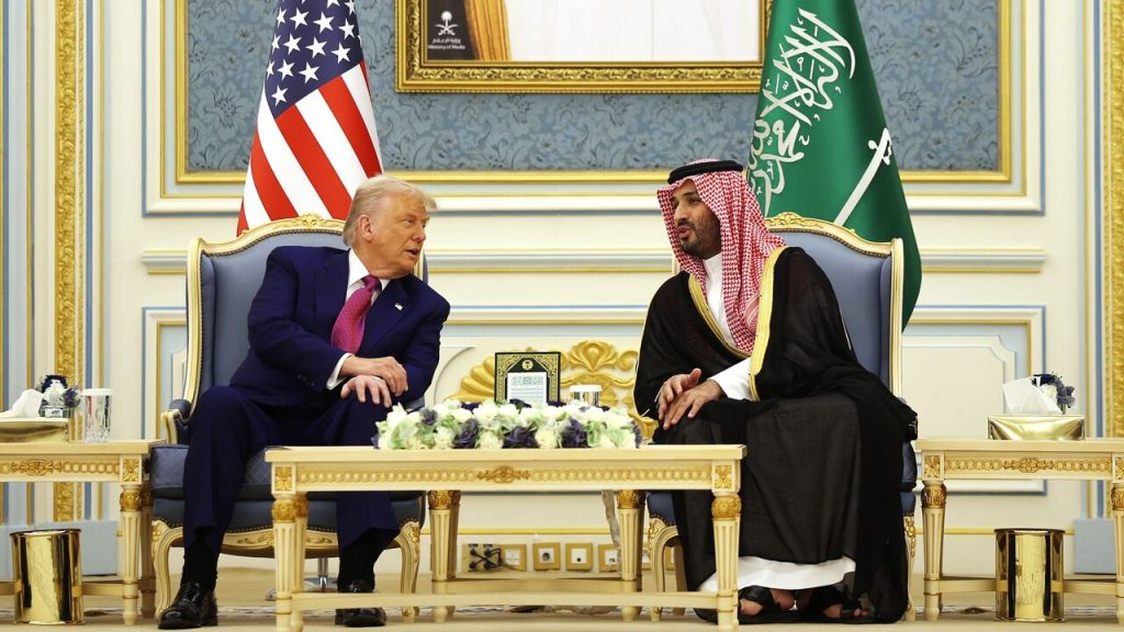 الخليج في قلب المعادلة.. كيف أعادت السعودية رسم حدود نفوذ واشنطن وتل أبيب؟