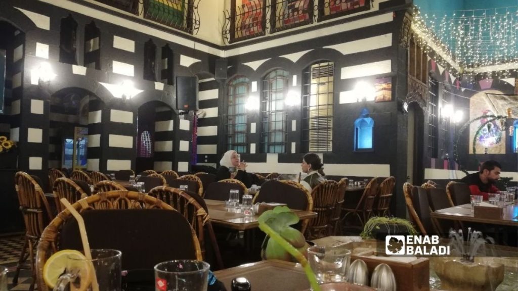 محافظة دمشق تحدد أوقات عمل الفعاليات التجارية