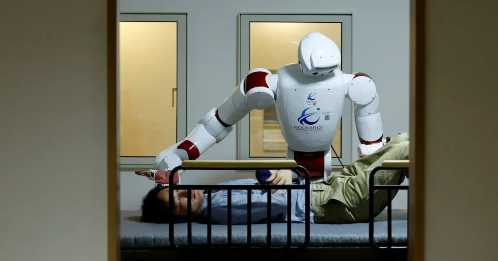 شركة يابانية تطور روبوتات لتعويض نقص الموظفين في دور الرعاية