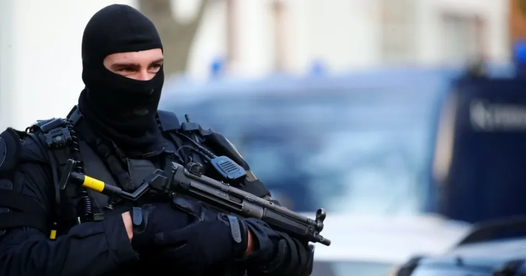 الشرطة الألمانية تداهم جمعيات إسلامية بتهم التطرف والتمويل