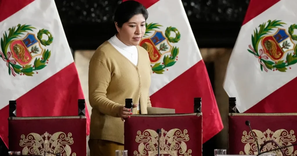 بيرو تقطع العلاقات مع المكسيك بعد لجوء مسؤولة سابقة لسفارتها