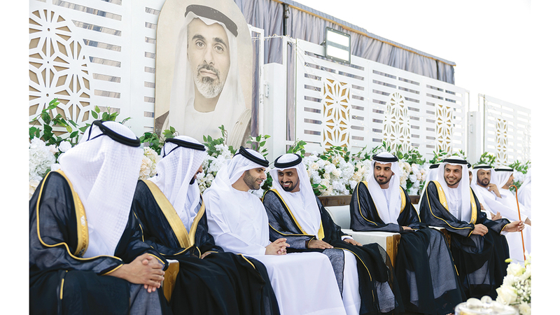 منصور بن محمد يحضر أفراح الفلاسي