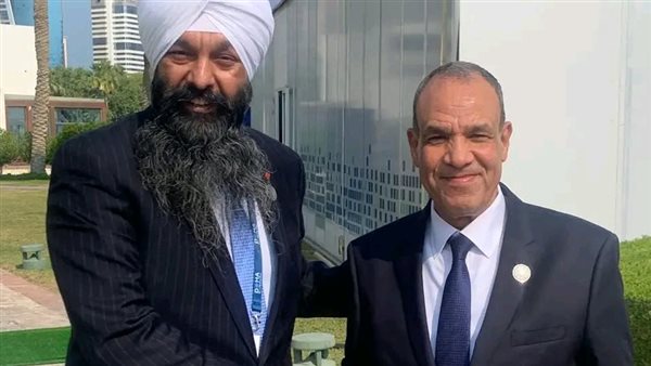 وزير الخارجية يلتقي وزير الدولة الكندي للتنمية الدولية على هامش منتدى الدوحة