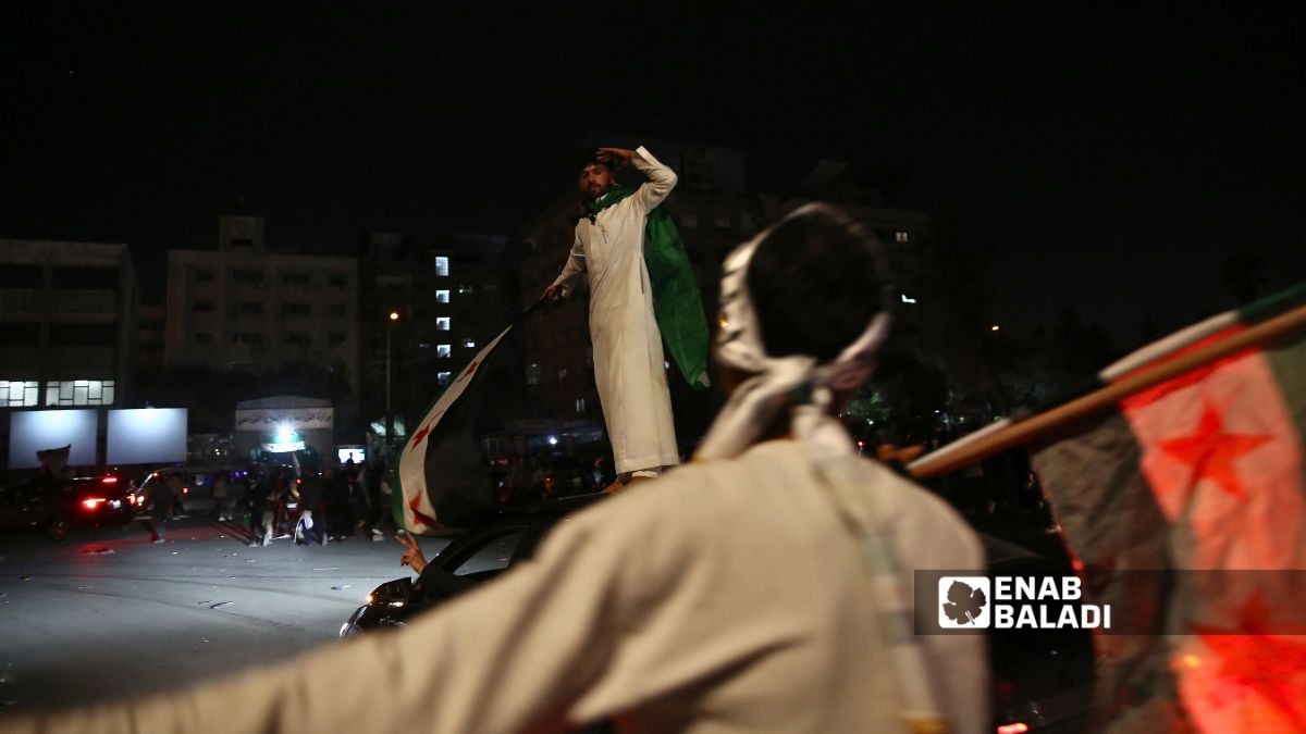 دمشق خلال الاحتفال الليلي بالذكرى الأولى لسقوط النظام – 8 كانون الأول 2025 (/نور حمزة)