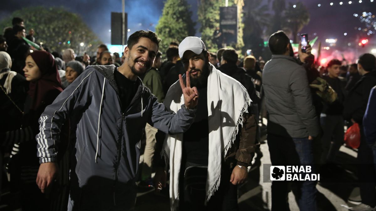 احتفالات ليلية في دمشق بالذكرى الأولى لسقوط نظام الأسد – 8 كانون الأول 2025 (/نور حمزة)
