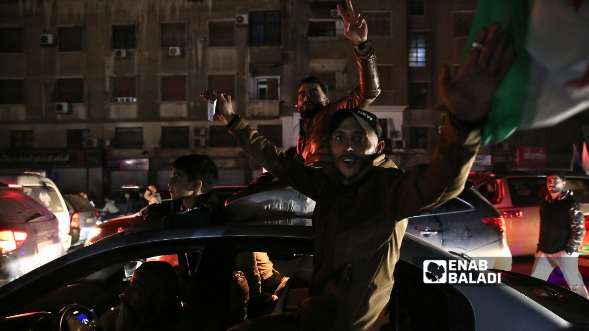 مظاهر فرح ليلية في دمشق مع إحياء الذكرى الأولى للتحرير – 8 كانون الأول 2025 (/نور حمزة)