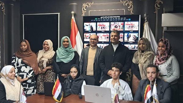 وفود دولية تزور غرفة العمليات المركزية بمجلس الشباب المصري