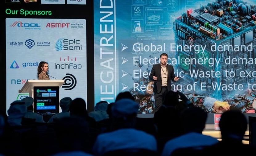 “قمة أشباه الموصلات”: توقيع اتفاقيتين لبناء القدرات الوطنية في صناعة الرقائق