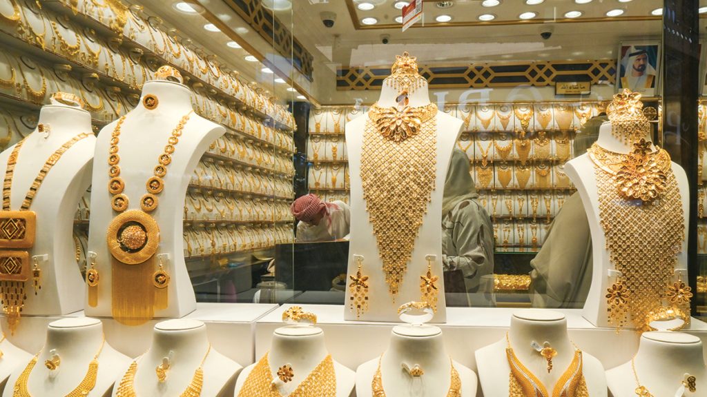 %5 زيادة متوقعة في صادرات المشغولات الذهبية بعد إدراج «عيار 14»