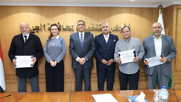 محافظ الجيزة يهنئ الفائزين بالمراكز الأولى بمسابقتي «موهبتي» و«كنوز مصرية» على مستوى الجمهورية