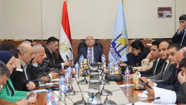 غلق جميع لجان الانتخابات فى القاهرة بجولة الإعادة.. وبدء أعمال الفرز