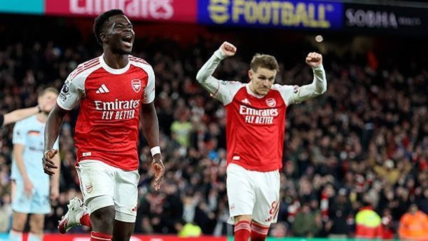 أرسنال في اختبار صعب أمام إيفرتون للحفاظ على صدارة البريميرليج