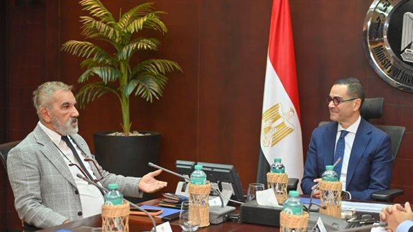 وزير الاستثمار يبحث شركة Bonny socks التركية إنشاء مصنع جديد في مصر