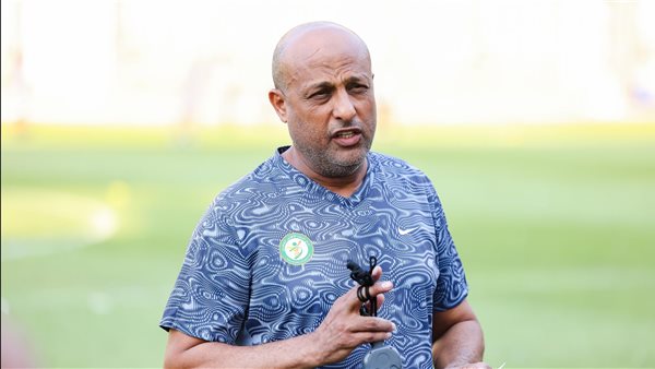 أهلي بنغازي يجدد الثقة فى طارق مصطفى واستمراره في تدريب الفريق