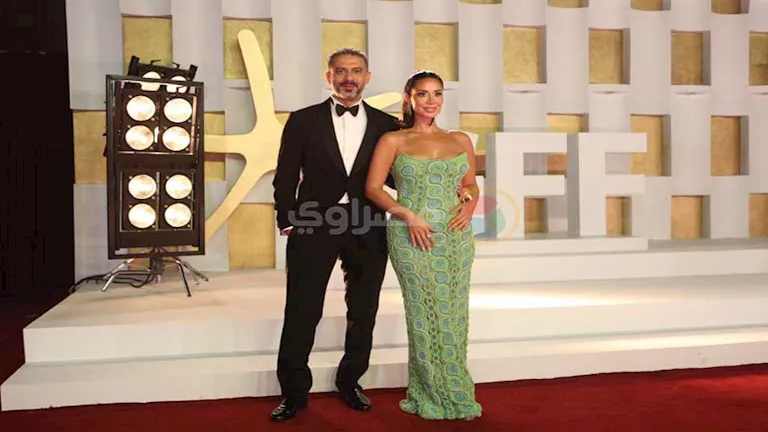 كيف احتفل محمد فراج بعيد ميلاد زوجته بسنت شوقي؟