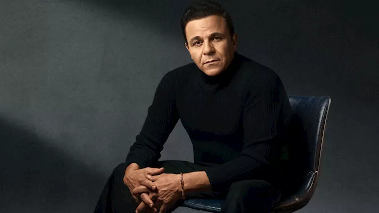 بعد 31 عام.. محمد فؤاد يجدد أزمة “الليل الهادي” مع شرحبيل أحمد