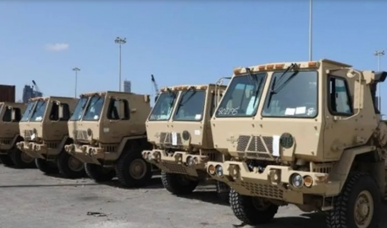 صفقة مركبات عسكرية للبنان