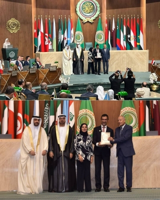 وزير شؤون البلديات والزراعة يتسلم جائزة التميز الحكومي العربي في فئة التكريم الخاص – الوطن