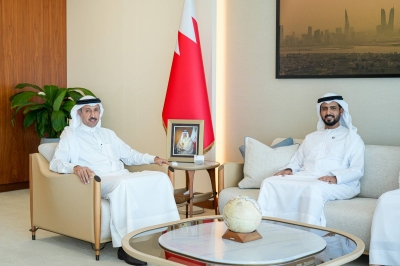 وزير المواصلات والاتصالات يستقبل سفير دولة الإمارات العربية المتحدة – الوطن
