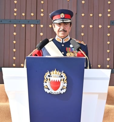 وزير الداخلية : هذه الوزارة السيادية يستقيم أمرها بالولاء والإخلاص ويمس سمعتها ما هو عكس ذلك ولم ولن أسمح إلا بما يرفع شأنها ويصون مكانتها – الوطن