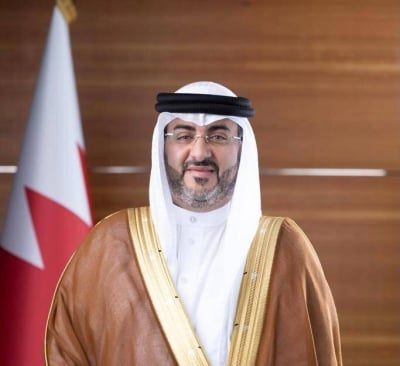 أمين عام مجلس المناقصات والمزايدات يؤكد الدور الوطني لشرطة البحرين في حفظ الأمن والاستقرار – الوطن