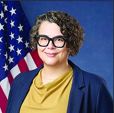 إليزابيث ليتشفيلد: الولايات المتحدة تتطلّع للعمل مع قيادة البحرين لتعزيز السلام – الوطن