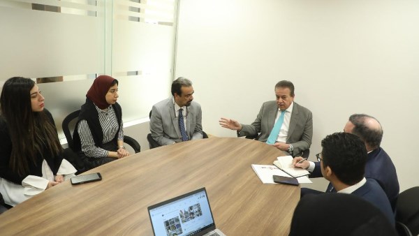 الصحة يوجه باستخدام أحدث الأدوات التكنولوجية في رصد الشائعات والرد عليها