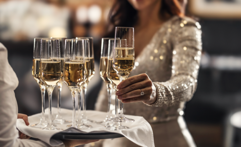 قائمة مختارة لاحتفال ليلة رأس السنة في بابلك البيسترو الأوروبي