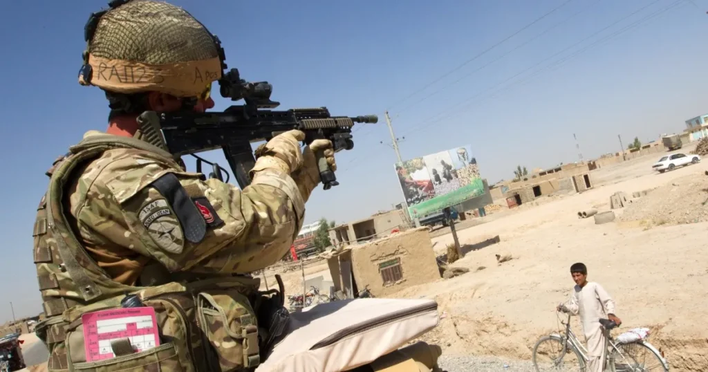 ضابط سابق: القوات البريطانية ارتكبت جرائم حرب في أفغانستان