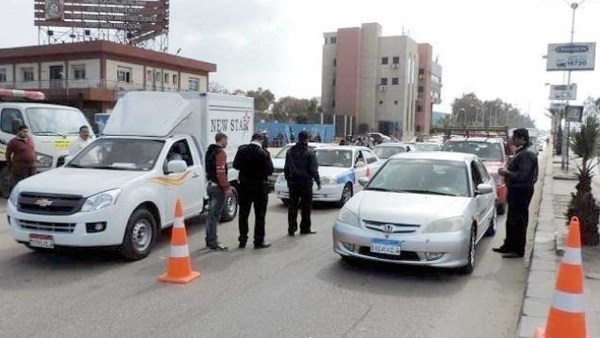 غرامة 1500 جنيه.. عقوبة ارتكاب فعل مخل بالآداب في الطريق بالقانون