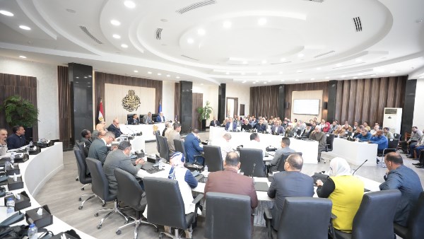 أسوان.. تكثيف الحملات التموينية لضبط الأسعار بالأسواق وتوافر السلع بالمجمعات