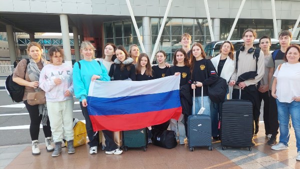 وصول فريقي روسيا والأردن للمشاركة في فعاليات عيد بورسعيد القومي