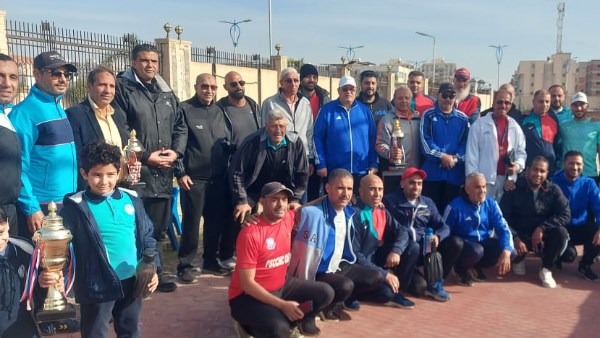 احتفالا بعيد بورسعيد القومي.. توزيع ميداليات وكوؤس ألعاب القوي لبطولة الشركات التنشيطية