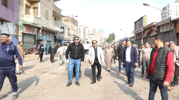 محافظ الشرقية يقود حملة مكبرة لرفع الإشغالات والتعديات بالزقازيق محافظ الشرقية يقود حملة مكبرة لرفع الإشغالات والتعديات بالزقازيق