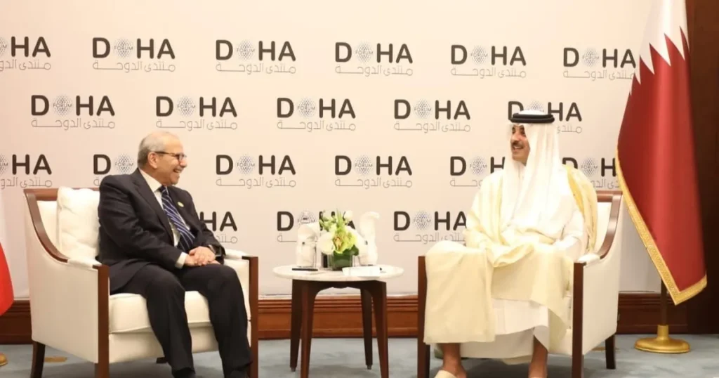 أمير قطر يعلن حزمة مشروعات لدعم لبنان سياسيا واقتصاديا قريبا