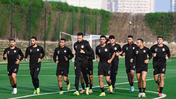 شوقي غريب: طولان لعب بتوازن أمام الكويت.. وأفشة كان لازم يبدأ