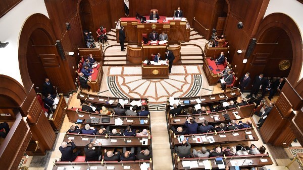 شيرين صبري تطالب بزيادة مساحة وحدات ابني بيتك.. ووزير الإسكان: طبقنا النموذج بالقاهرة الجديدة