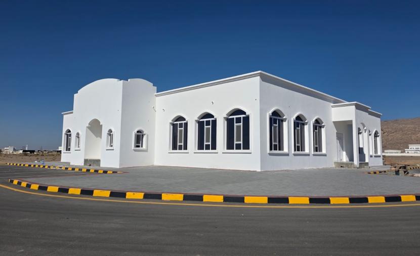 اتفاقية لتمويل إنشاء مرافق خدمية بسوق الخضار والفواكه بولاية أدم