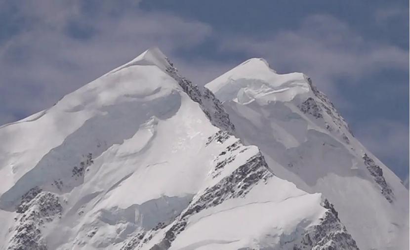 قتيلان ومفقودان فوق جبال نيوزيلندا