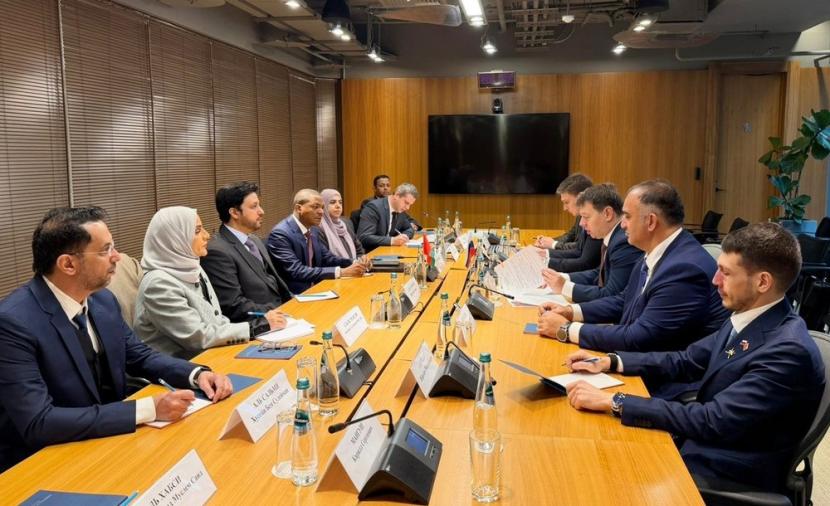 وفد “الصداقة العُمانية الروسية” يبحث تعزيز التعاون الاستثماري والبرلماني