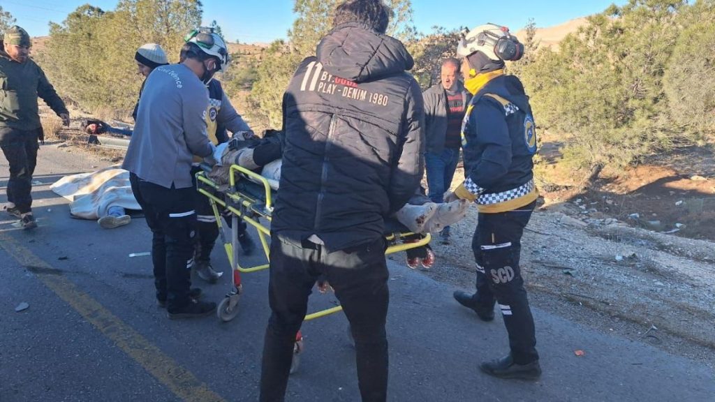 وفاة 10 أشخاص وإصابة آخرين في 3 حوادث سير متفرقة