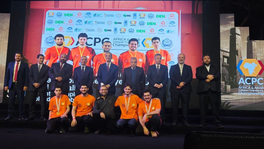 أربع جامعات سورية تتأهل للمسابقة البرمجية العالمية