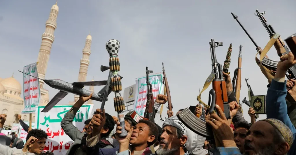 واشنطن تطالب بالإفراج عن موظفي بعثتها المحتجزين في اليمن