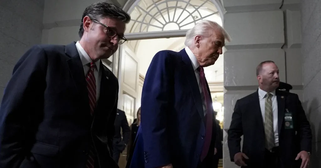 خلافات الحزب الجمهوري تهدد الأغلبية الهشة في انتخابات 2026