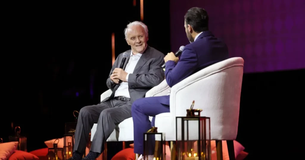 أنتوني هوبكنز : التمثيل موسيقى.. والصمت هو النغمة الأقوى